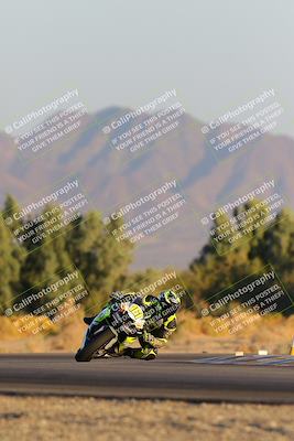 media/Nov-19-2023-CVMA (Sun) [[1f3d1b7ccb]]/Race 18 Supersport Middleweight/